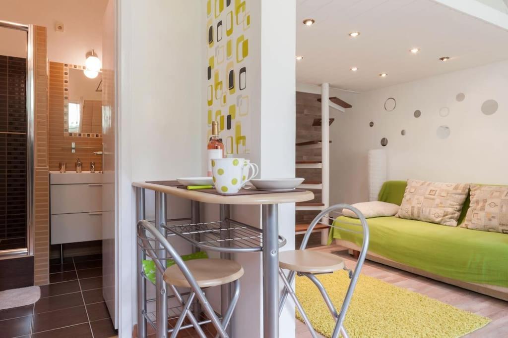 Dora'S Calm Nest Over The Chestnut Tree Apartman Budapest Kültér fotó