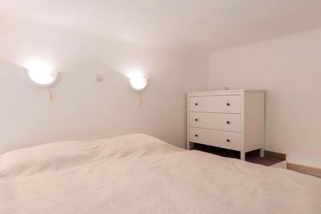 Dora'S Calm Nest Over The Chestnut Tree Apartman Budapest Kültér fotó